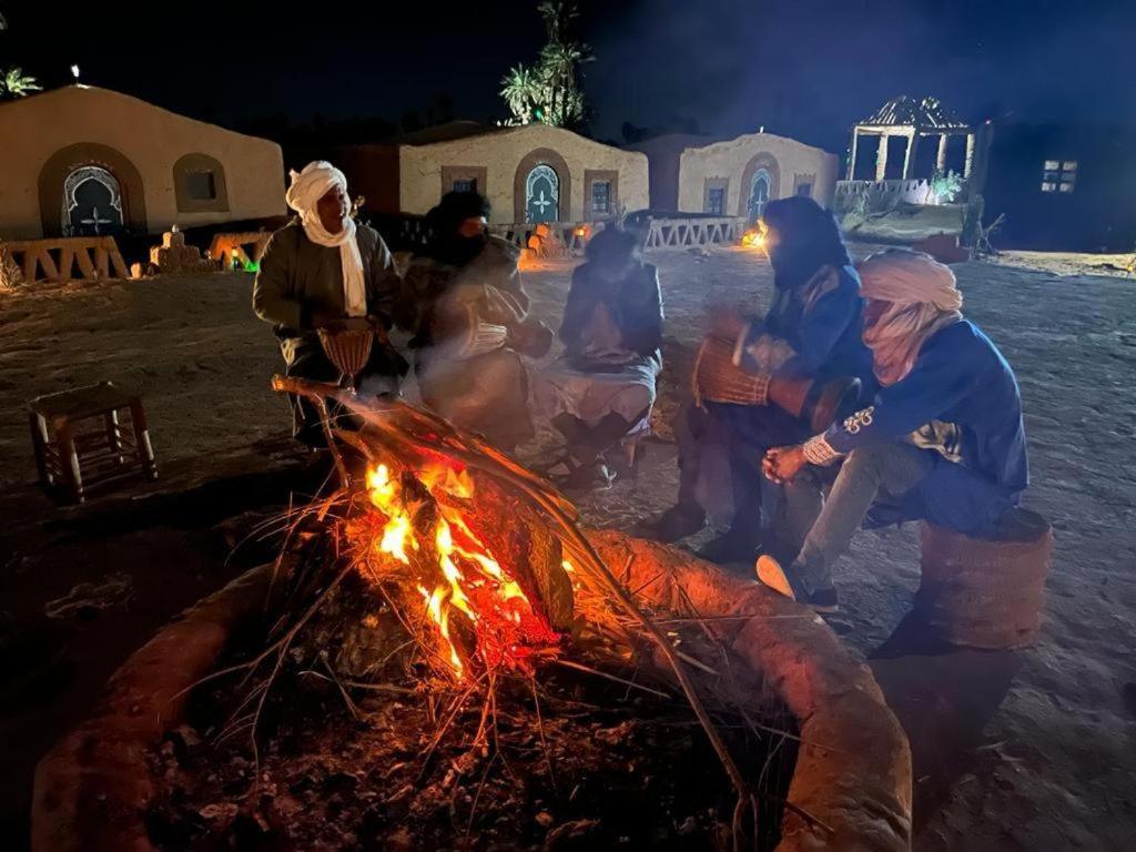 Camp Sahara Majestic Panzió M'Hamid Kültér fotó