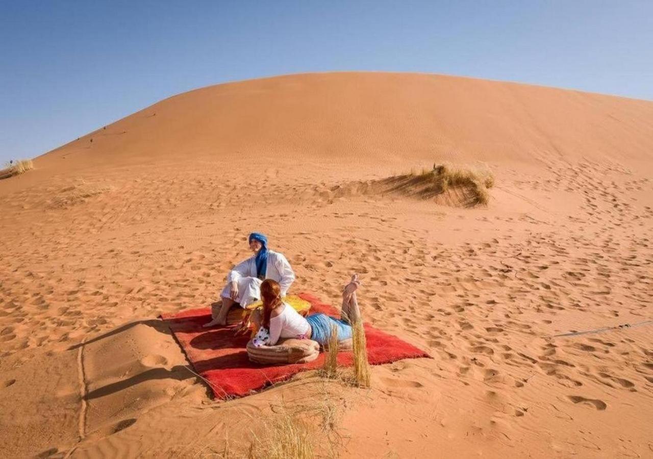 Camp Sahara Majestic Panzió M'Hamid Kültér fotó